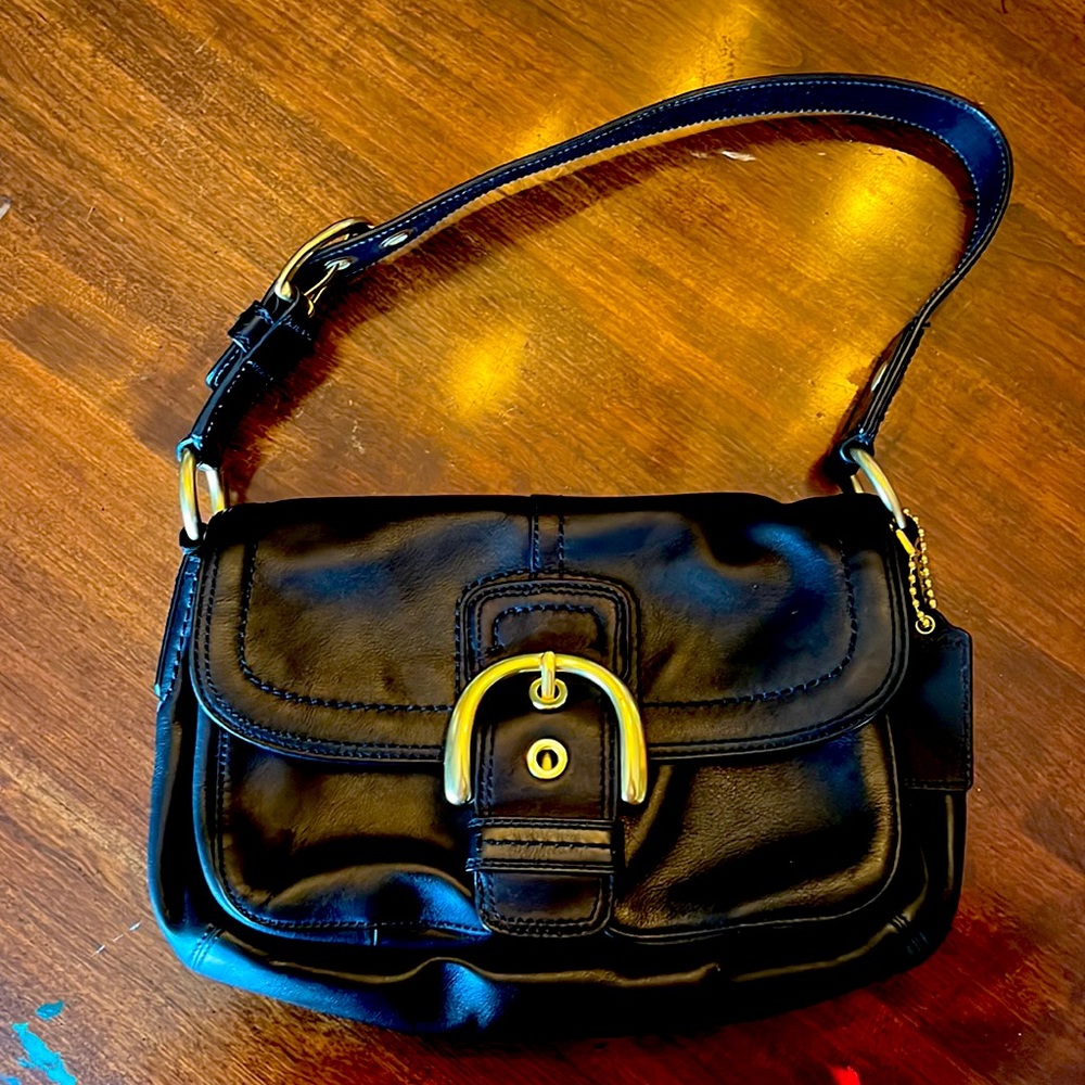Vintage Coach Purse!!